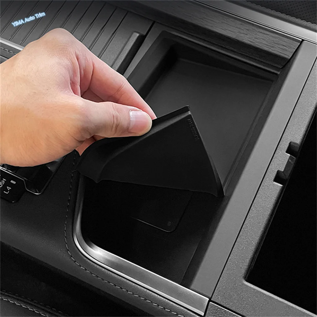 for lexus gx550 2024 center console wireless charger silicone protection pad gx 550 interior upgrade modification for lexus gx550 2024 center console wireless charger silicone protection pad gx 550 interior upgrade modification