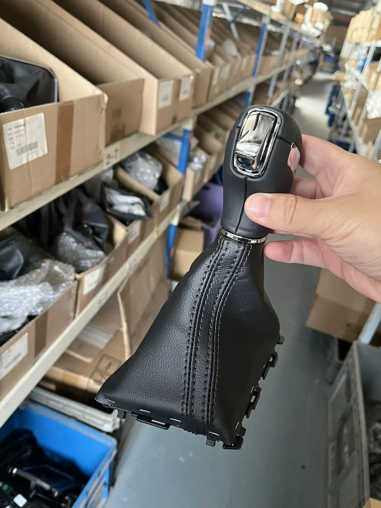 for 2021 roewe i5 car automatic gear shift head modification gear shift knob handball gearbox lever head 421284525 for 2021 roewe i5 car automatic gear shift head modification gear shift knob handball gearbox lever head 421284525